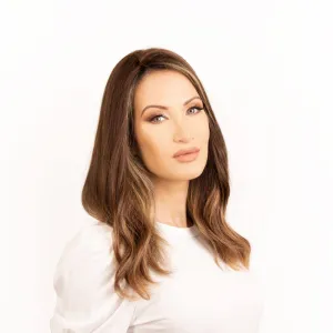 18" Emerald Silk Top Topper Medium Brown Balayage