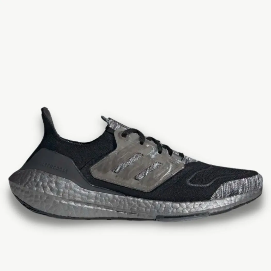 adidas Ultraboost 22 Men's Running Shoes
