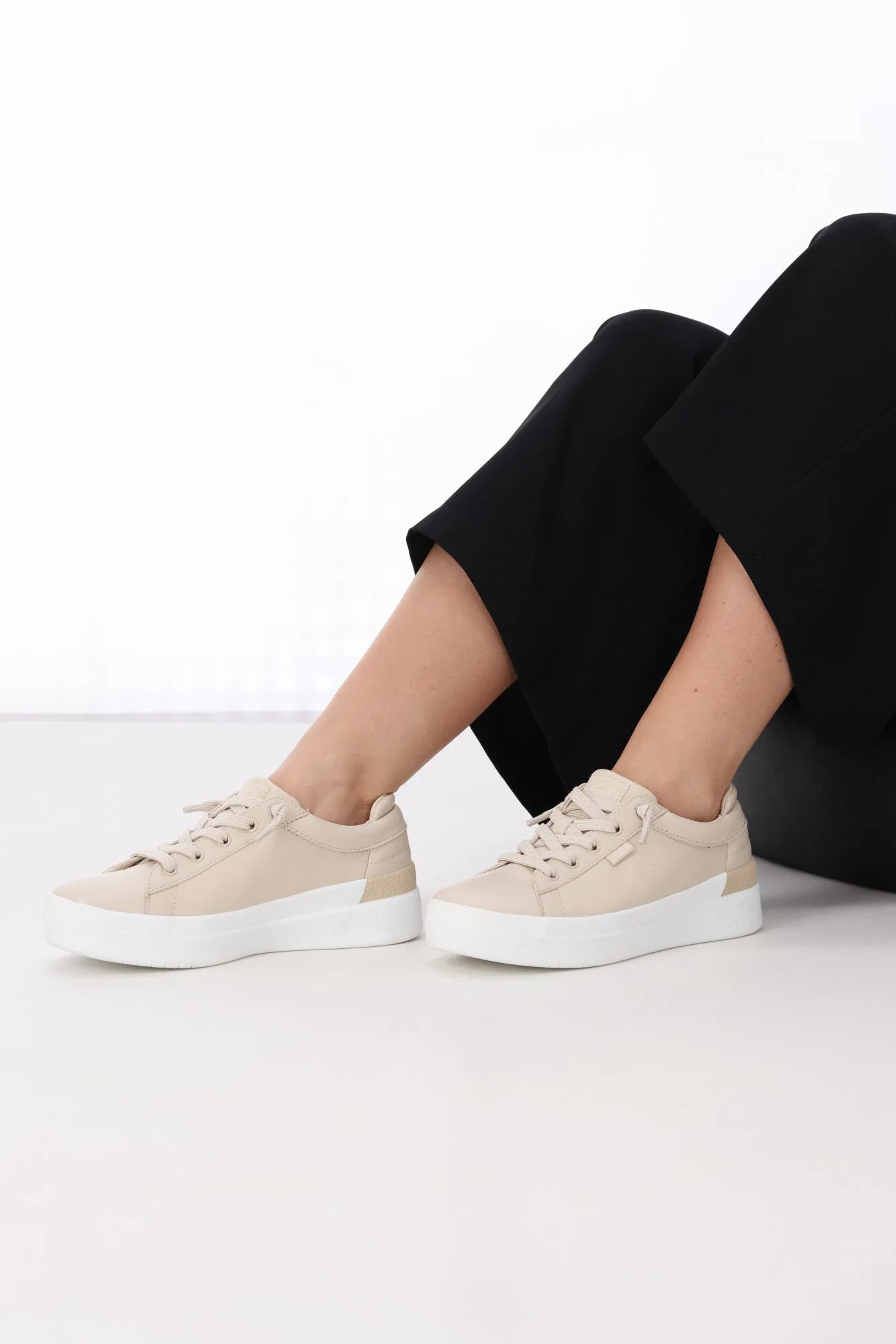 Bobs By Skechers D'vine Sky Main Step Sneaker Natural