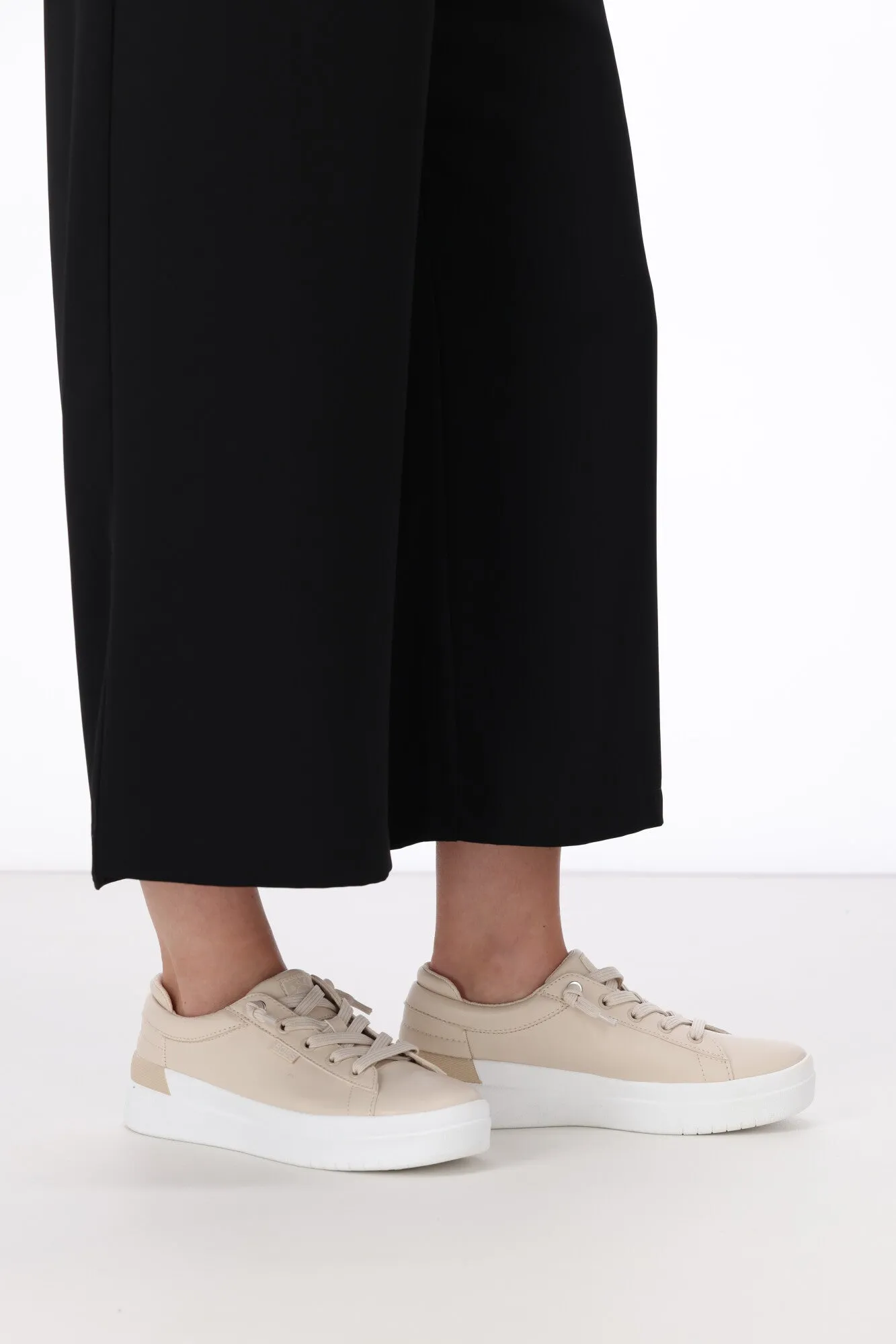 Bobs By Skechers D'vine Sky Main Step Sneaker Natural