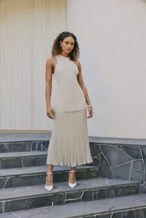 CURAAE Savannah Ribbed High Neck Sleeveless Knit Set In Beige