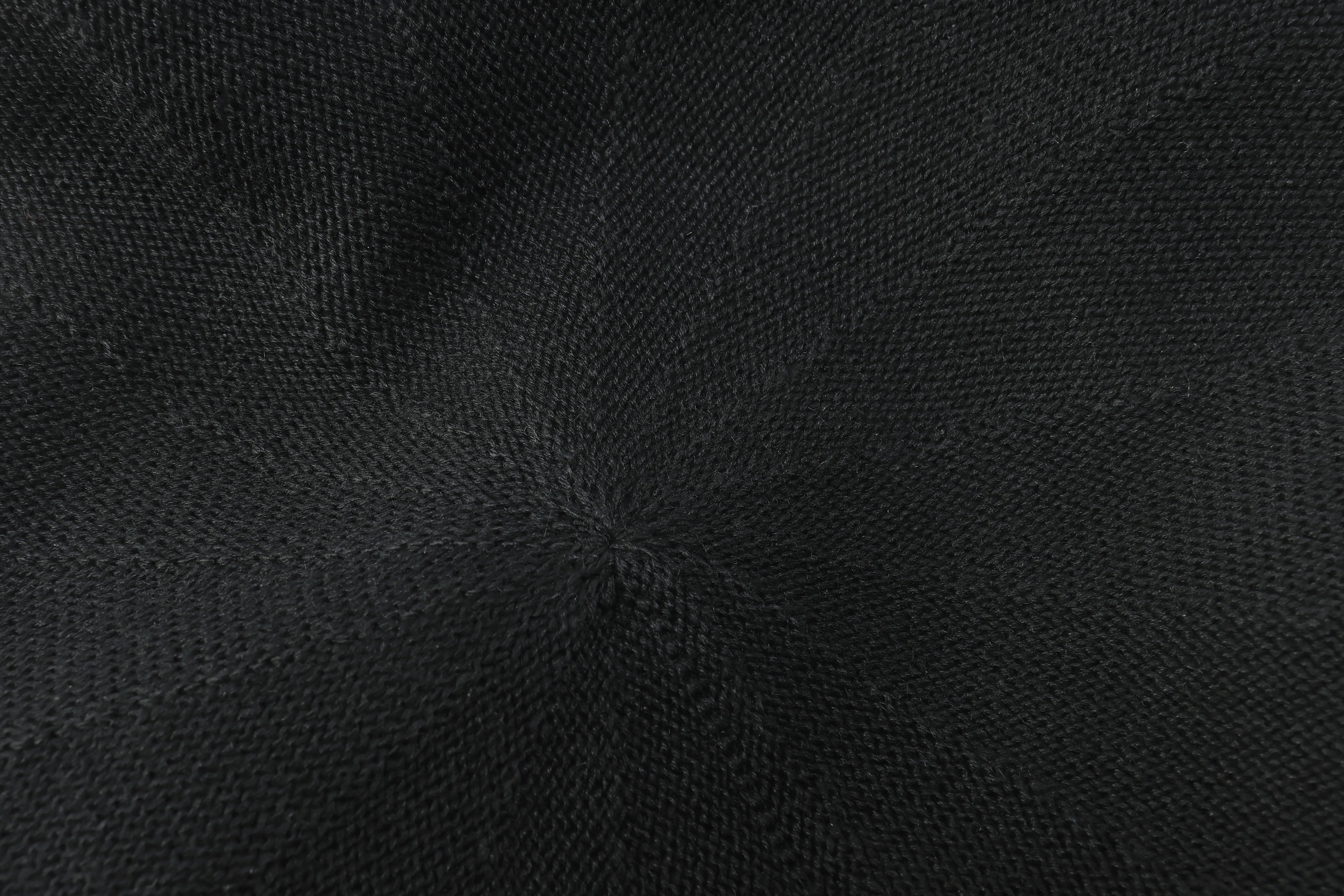 Lacing The Dart Beret