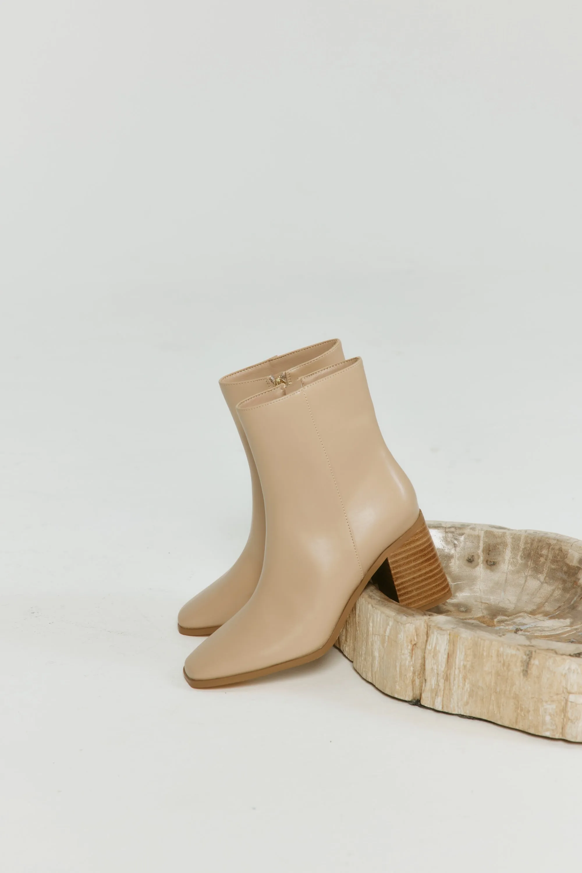 Liliah Ankle Boots - Beige