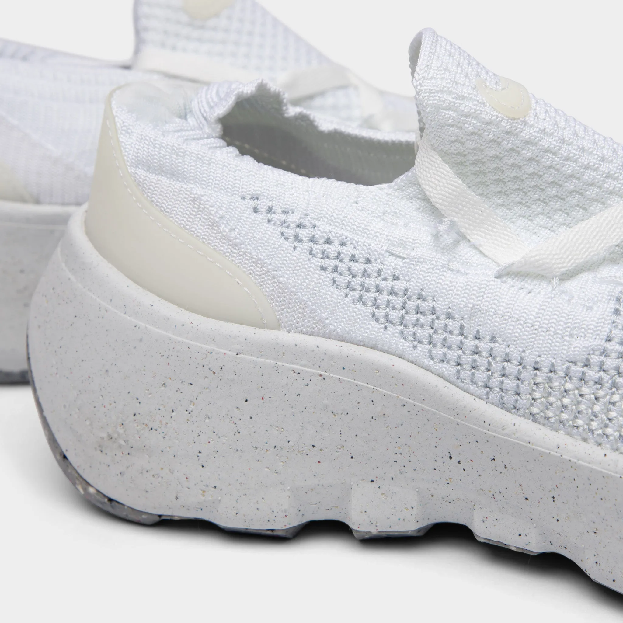 Nike Women's Space Hippie 04 White / Pure Platinum - White