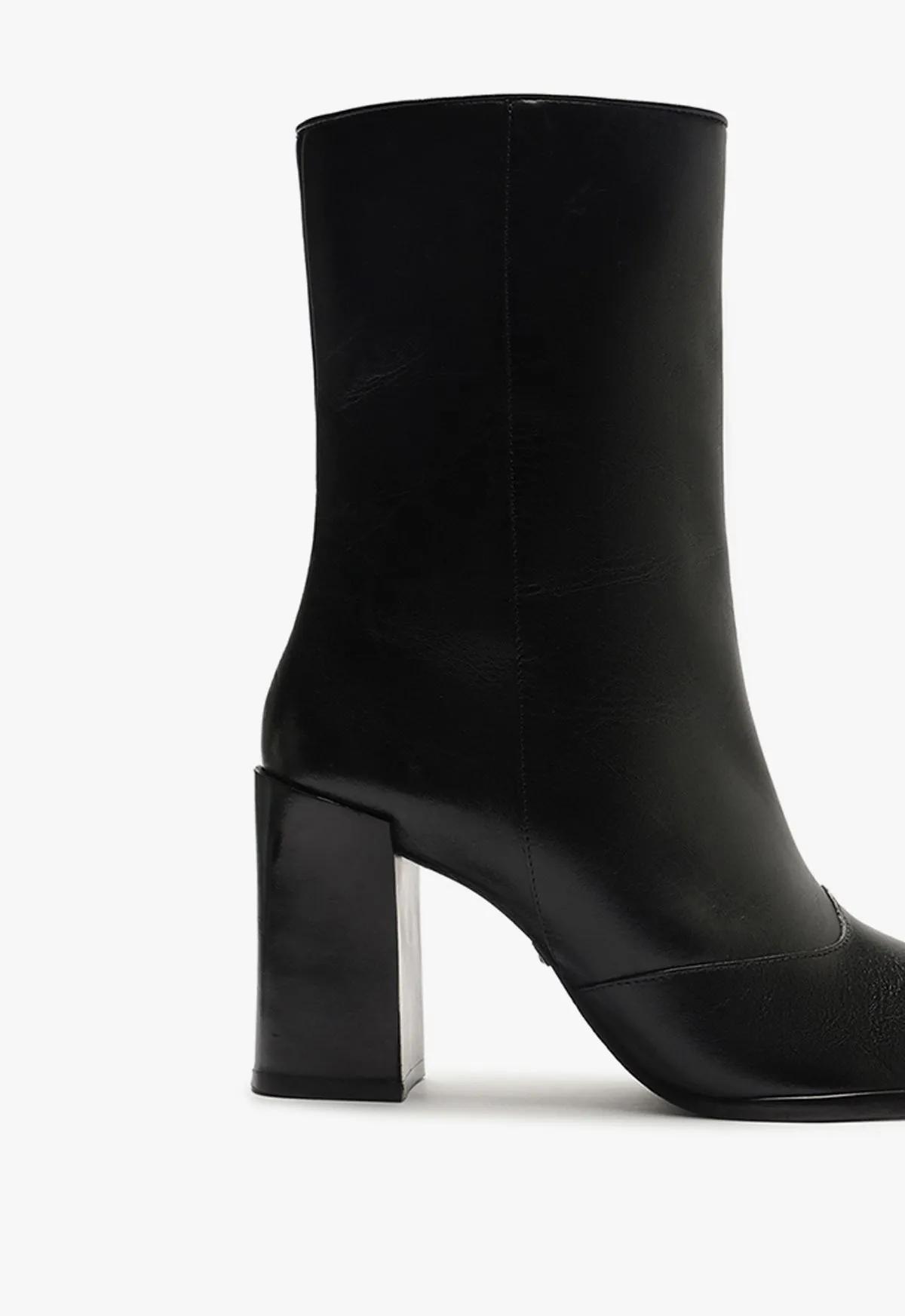 Raffaela Bootie