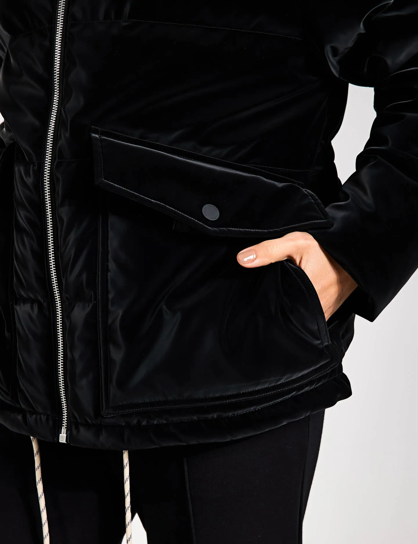 Roseville Down Jacket - Black