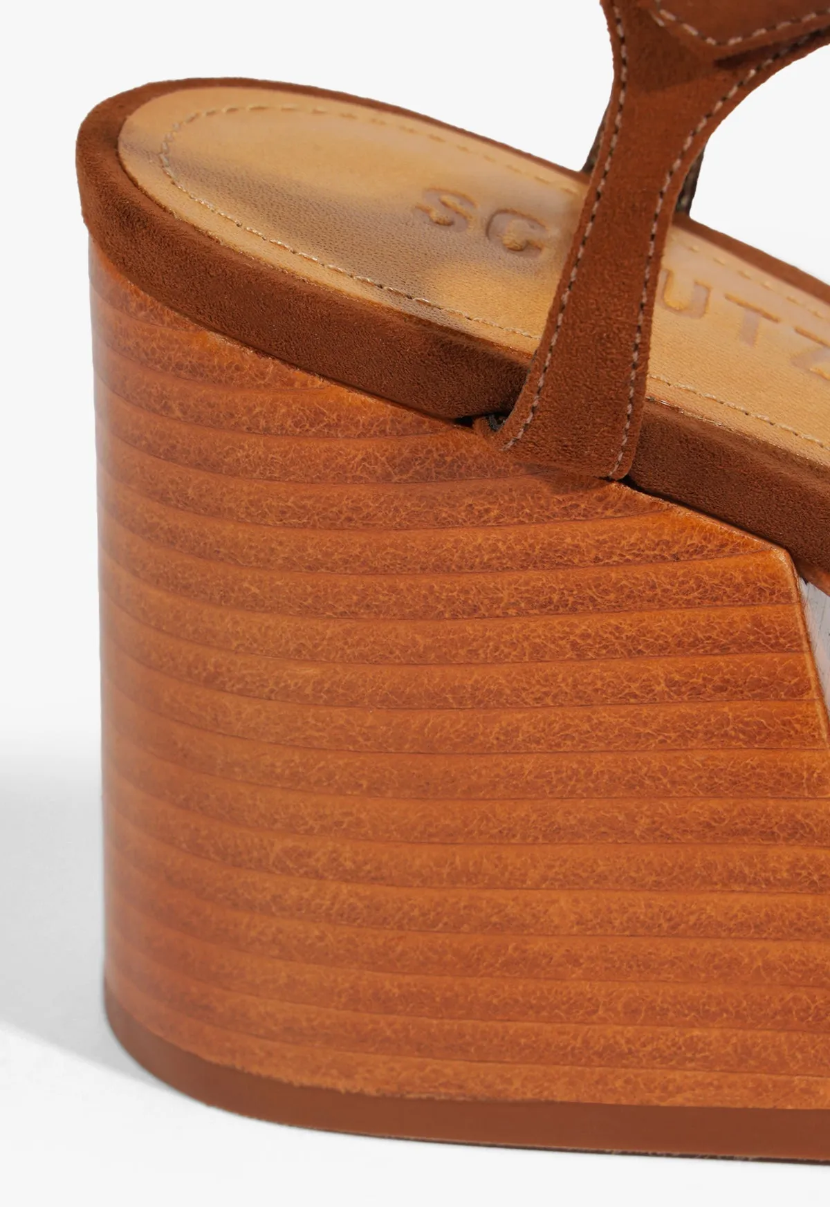 Sandy Sandal