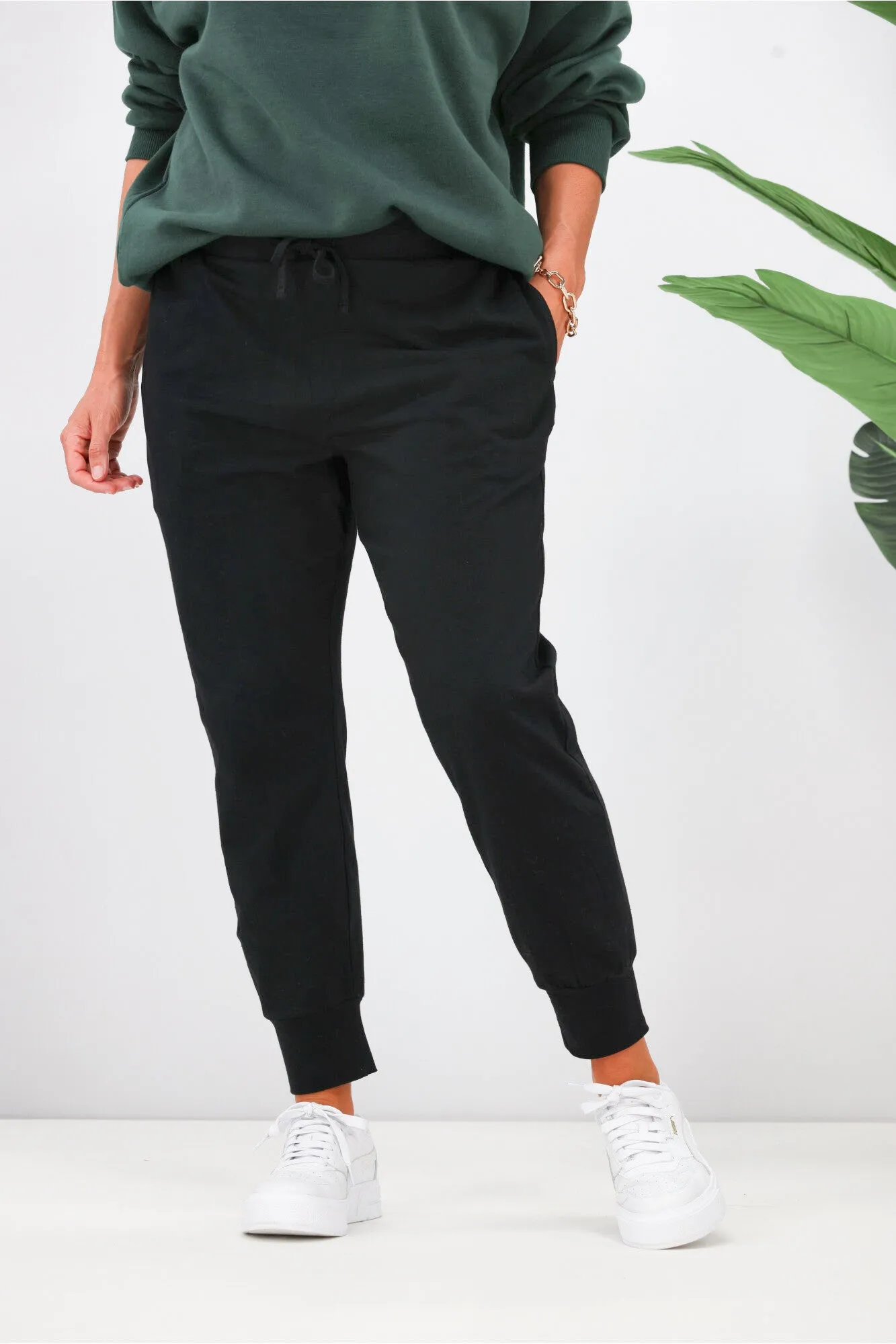 Silent Theory Falling Bricks Pants Black