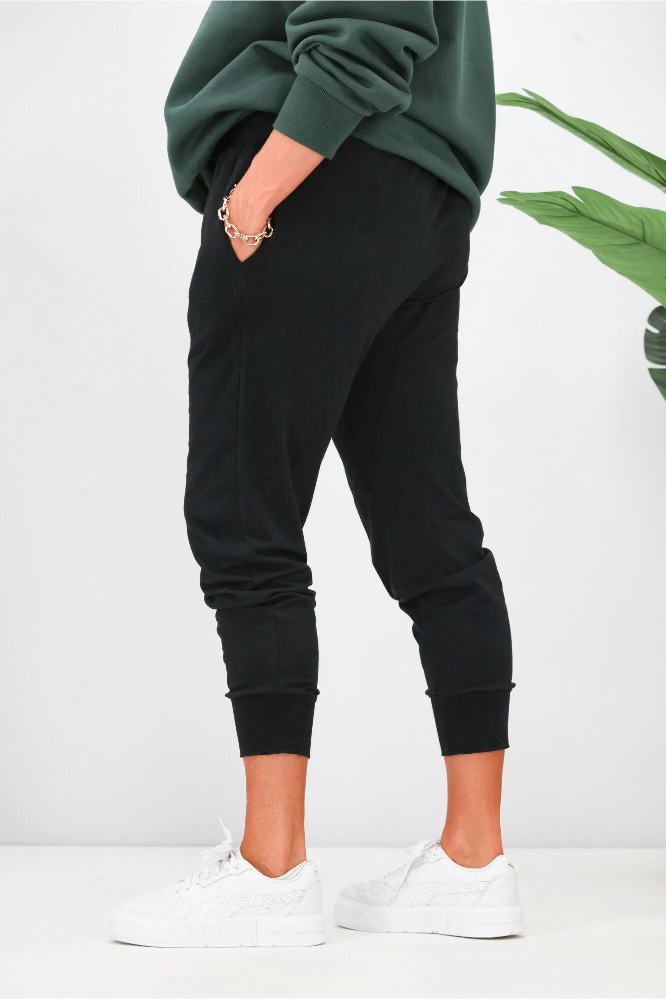 Silent Theory Falling Bricks Pants Black