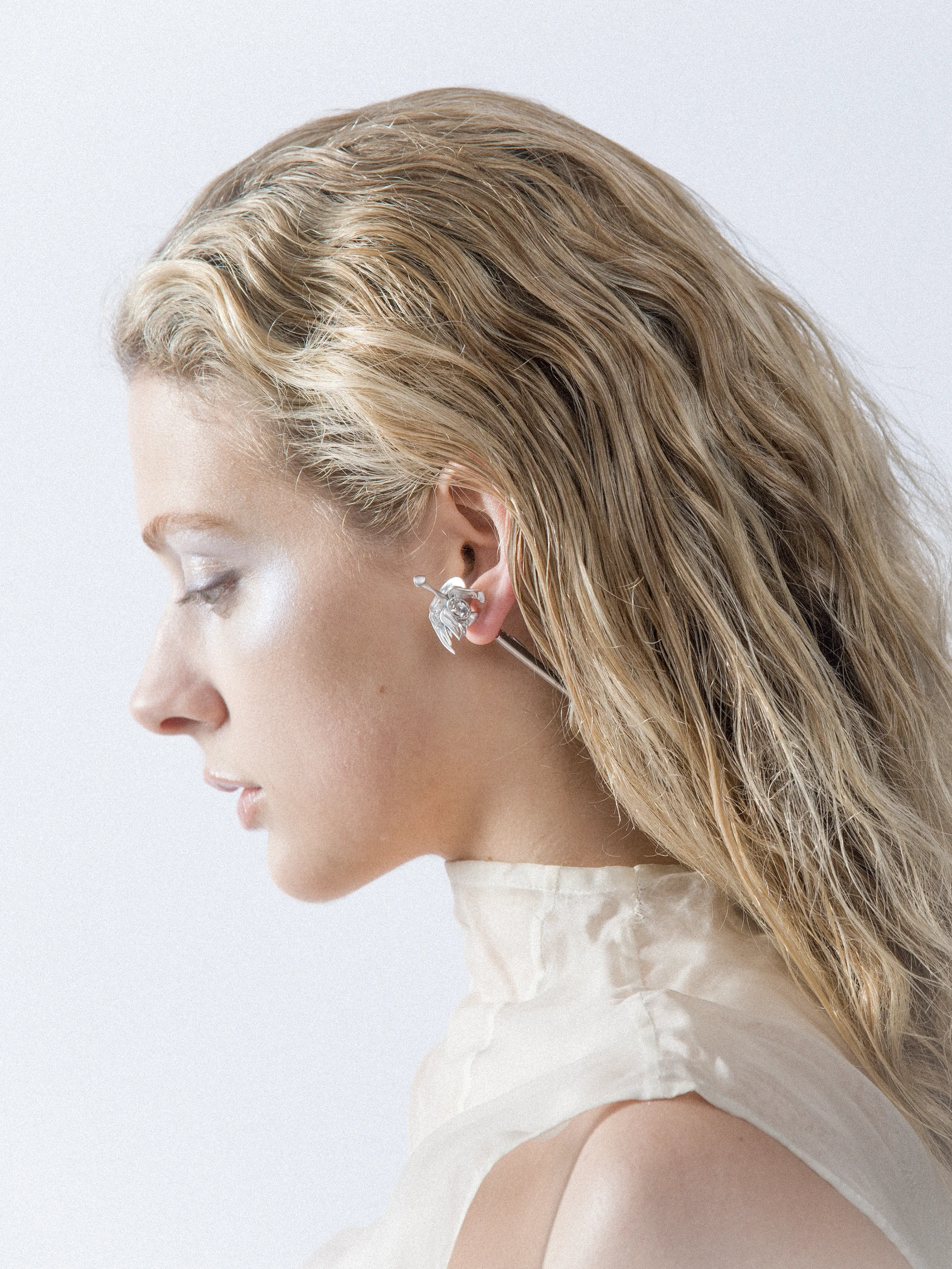 TORNADOSONG丨Holy Sword Earring-Wings